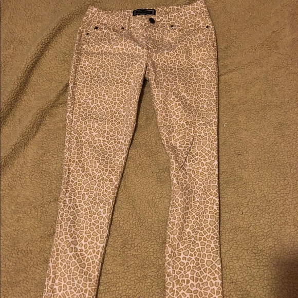 Kardashian Kollection leopard print pants - Picture 2 of 6